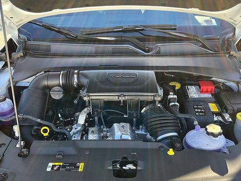 New 2026 Jeep Compass Latitude image 11