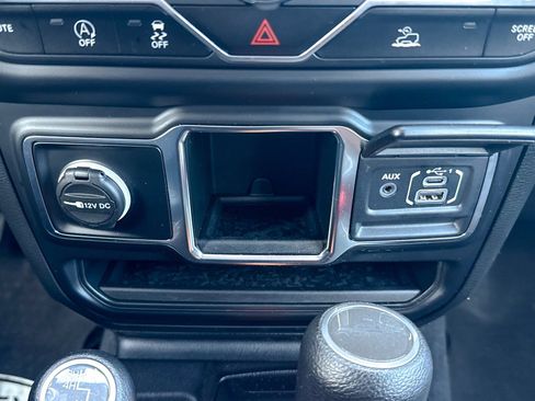 Used 2023 Jeep Gladiator Sport w/ Trailer Tow Package image 31