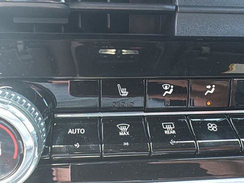 Used 2024 Honda Prologue Touring image 16