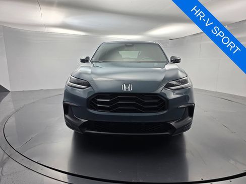 Used 2024 Honda HR-V Sport image 2