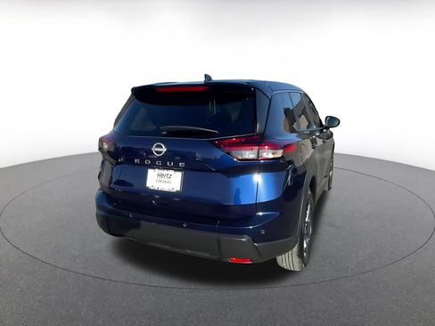 Used 2025 Nissan Rogue SV image 14