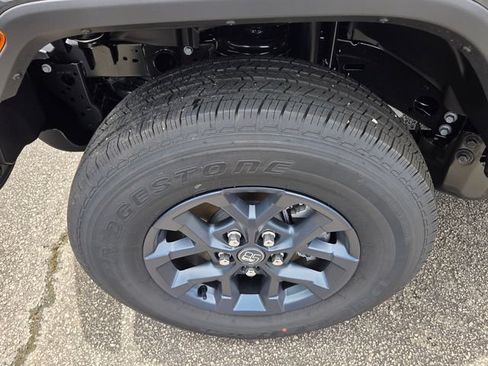 New 2026 Jeep Gladiator Sport AWD/4WD image 5