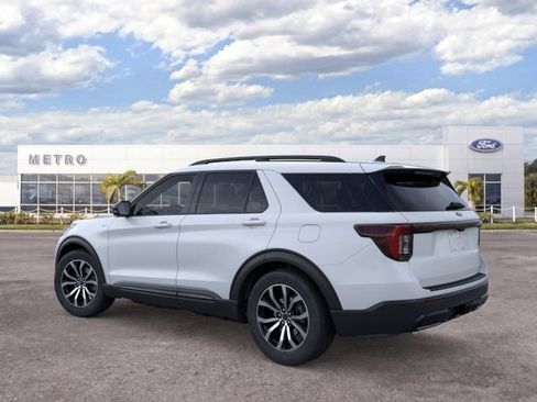 New 2026 Ford Explorer ST-Line w/ Premium Package RWD image 11