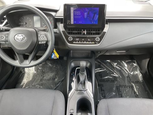 Used 2023 Toyota Corolla LE FWD image 14