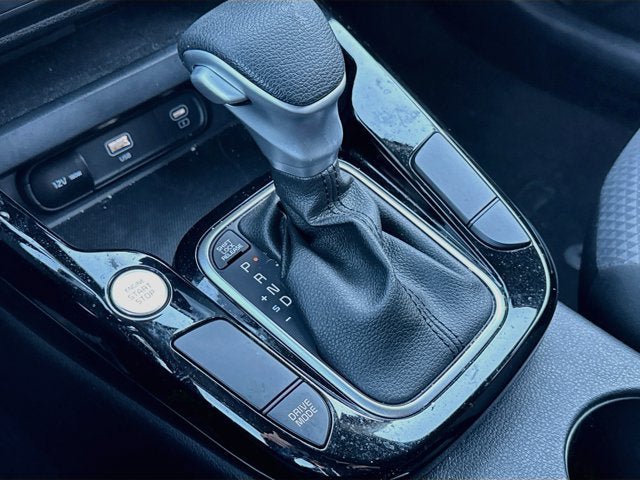 Certified 2024 Kia Soul S FWD image 17