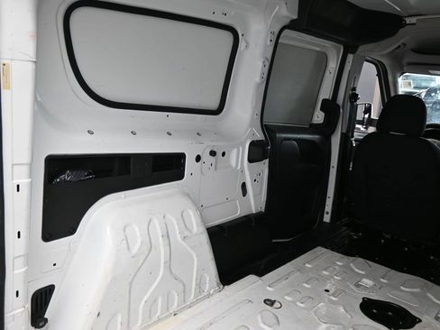 Used 2015 RAM ProMaster City Tradesman SLT w/ Rear Back-up Camera Group FWD image 35
