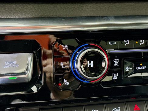 New 2026 GMC Sierra 3500 Denali w/ Denali Reserve Package image 16