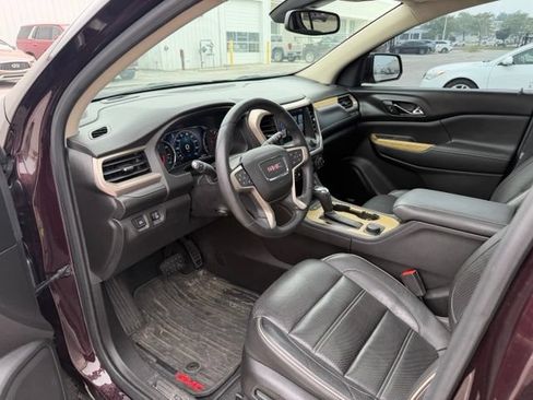 Used 2018 GMC Acadia Denali w/ Technology Package AWD/4WD image 14
