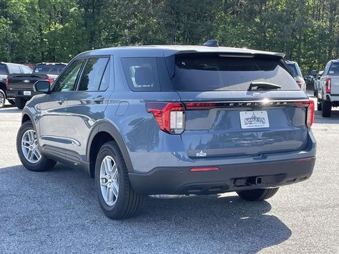 New 2026 Ford Explorer Active RWD image 4