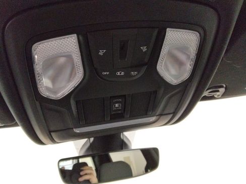 Used 2021 RAM 1500 Big Horn image 28