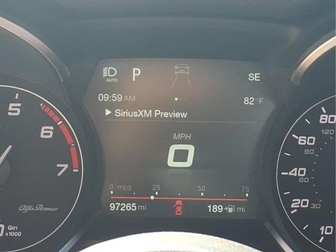 Used 2018 Alfa Romeo Stelvio Ti Sport AWD/4WD image 13