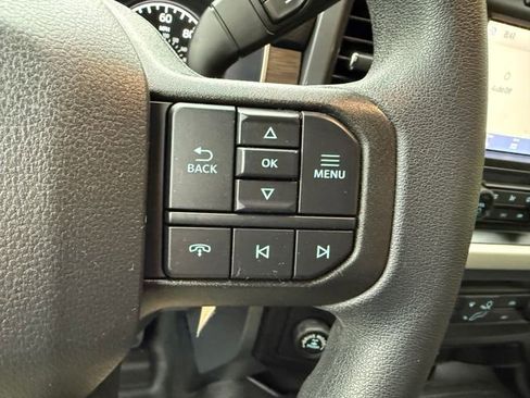 Used 2021 Ford F150 XLT image 12