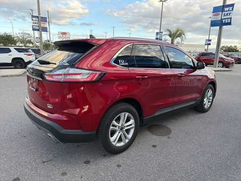 Used 2020 Ford Edge SEL w/ Convenience Package image 5