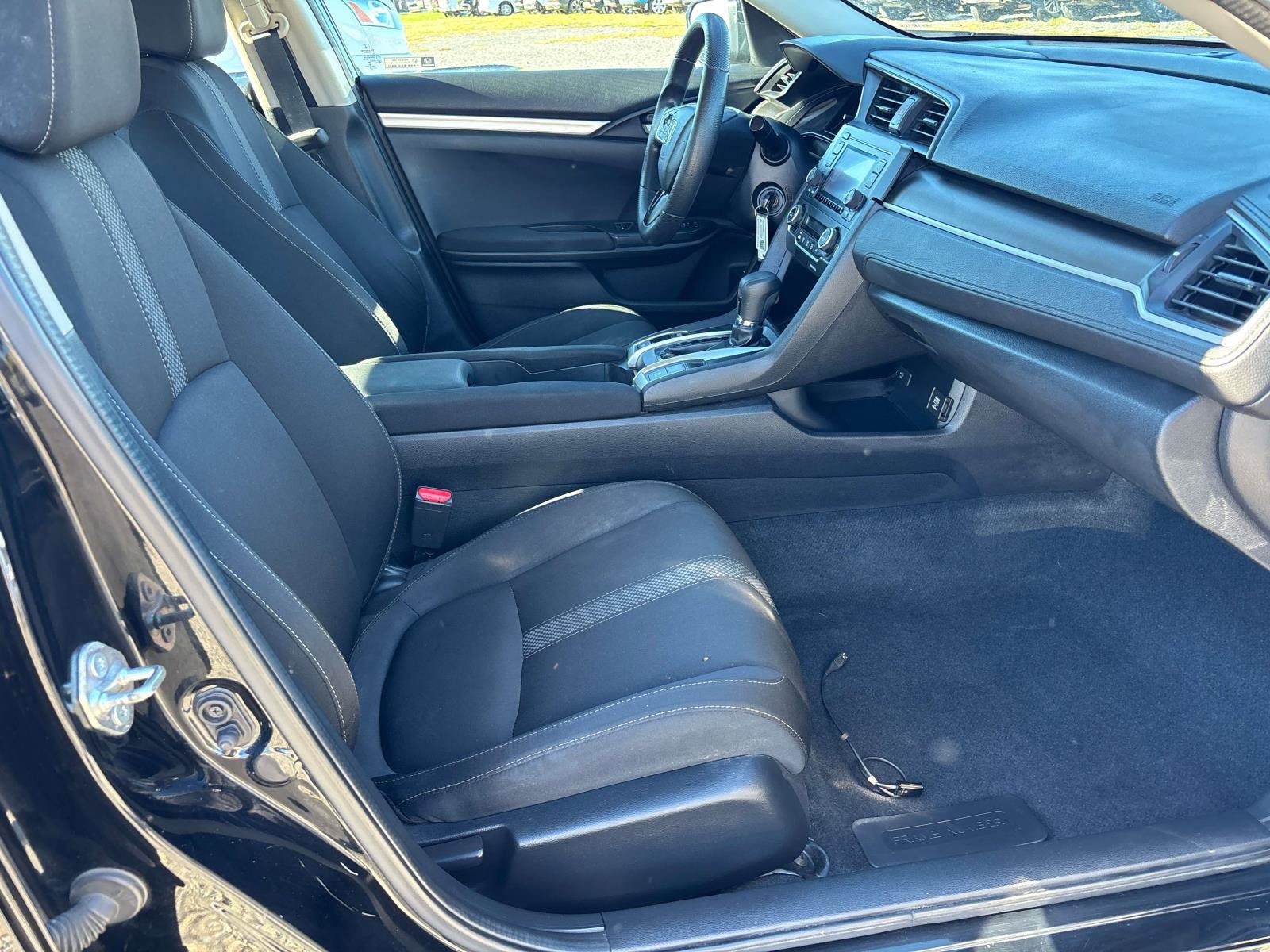 Used 2020 Honda Civic LX image 15