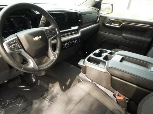 Used 2023 Chevrolet Silverado 1500 LT image 27
