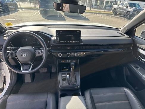 Used 2023 Honda CR-V Sport Touring image 17