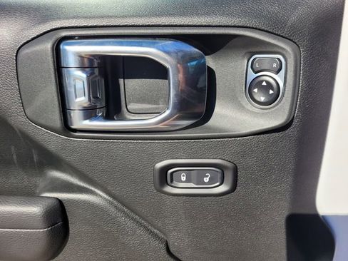 New 2026 Jeep Gladiator Sport image 23