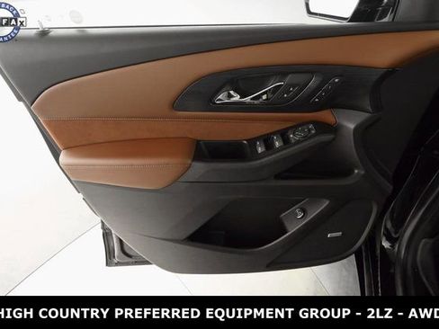Used 2018 Chevrolet Traverse High Country w/ LPO, Cargo Package AWD/4WD image 21