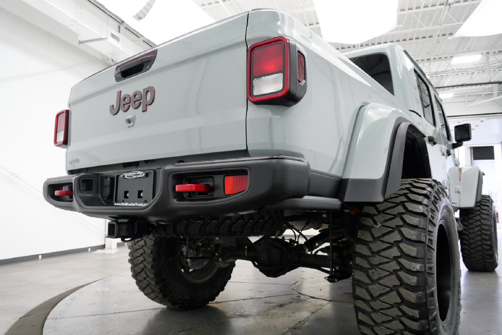 Used 2023 Jeep Gladiator Rubicon w/ LED Lighting Group AWD/4WD image 37