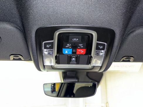 New 2026 RAM 1500 4x4 Crew Cab image 24