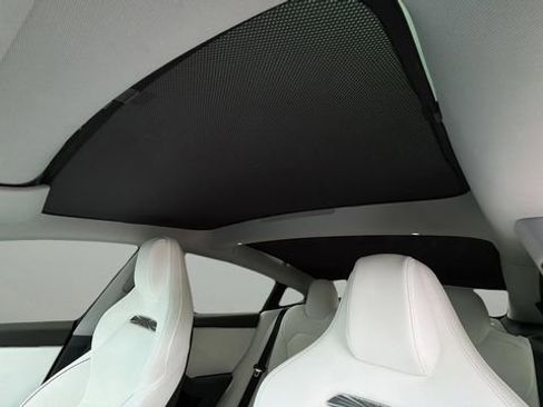 Used 2024 Tesla Model 3 Performance AWD/4WD image 19