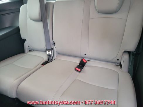 Used 2019 Honda Odyssey EX-L image 12