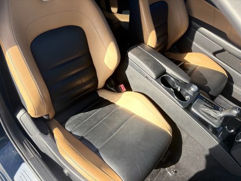 Used 2014 Mercedes-Benz C 63 AMG Coupe image 17