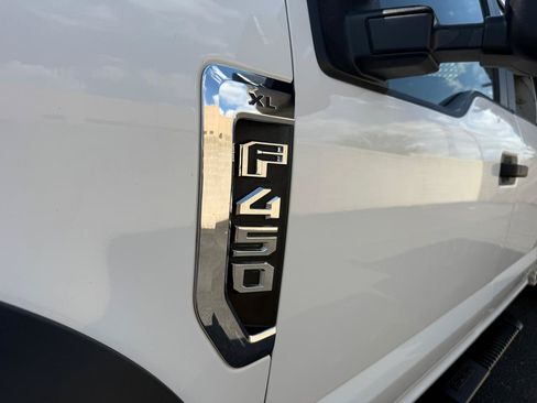 Used 2017 Ford F450 XL w/ Power Equipment Group RWD image 27