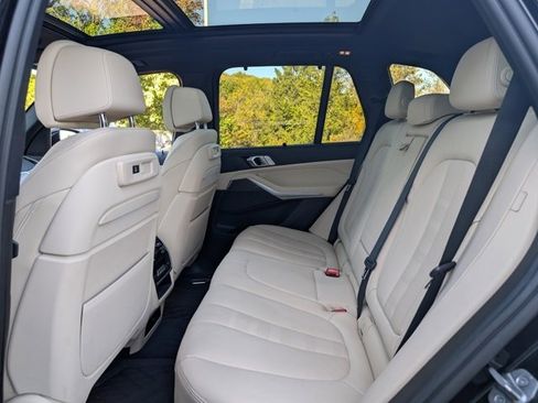 Used 2022 BMW X5 xDrive45e w/ Executive Package image 24