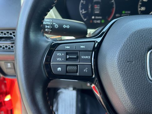 Certified 2025 Honda HR-V Sport image 25