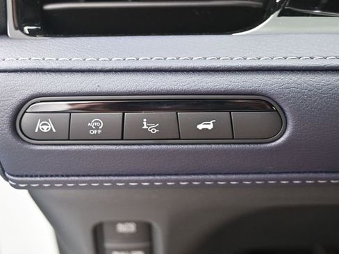 New 2026 INFINITI QX80 4WD image 16