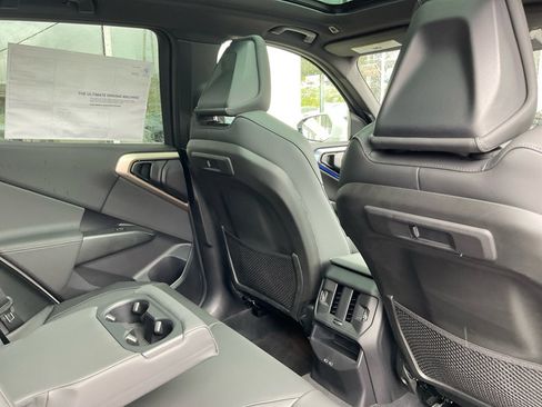 Certified 2025 BMW X3 xDrive30i w/ Premium Package image 29