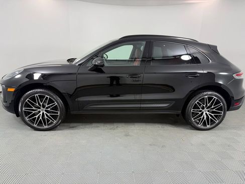 New 2026 Porsche Macan AWD/4WD image 2
