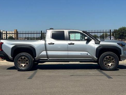 Certified 2025 Toyota Tacoma 4x4 Double Cab Hybrid w/ Tow Tech Package image 3