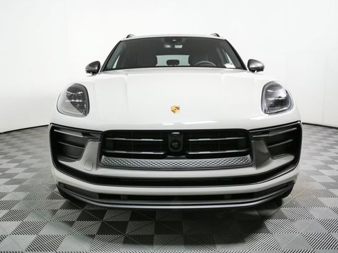 New 2026 Porsche Macan Turbo AWD/4WD image 38