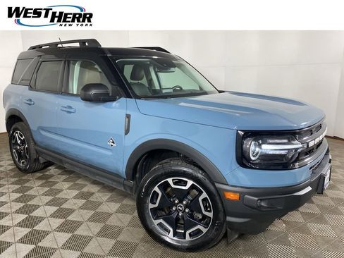 Used 2022 Ford Bronco Sport Outer Banks image 1