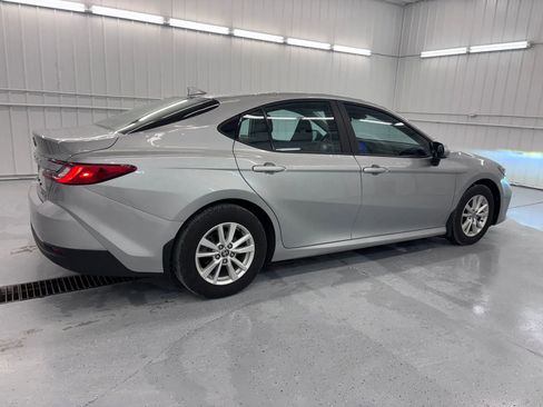 Used 2025 Toyota Camry LE FWD image 3