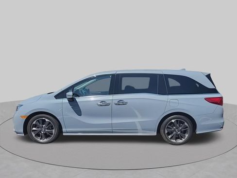 Used 2024 Honda Odyssey Elite image 5