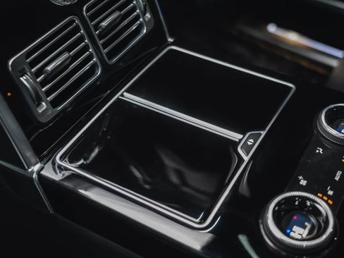 Used 2020 Land Rover Range Rover SV Autobiography Dynamic image 57