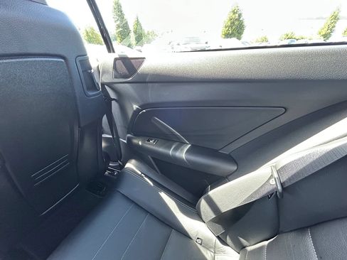 Used 2012 Mercedes-Benz E 350 Coupe image 23