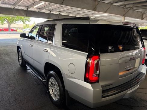 Used 2016 GMC Yukon SLE w/ HD Trailering Package AWD/4WD image 16