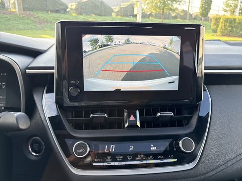 Used 2023 Toyota Corolla XSE FWD image 30