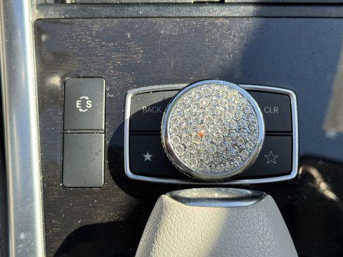 Used 2014 Mercedes-Benz E 350 Sedan image 49