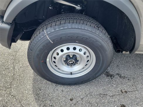 New 2025 Ford Bronco image 10