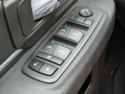 Used 2024 RAM 1500 Warlock AWD/4WD image 22
