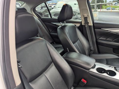 Used 2021 INFINITI Q50 Luxe w/ Cargo Package RWD image 27