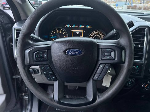 Used 2016 Ford F150 XLT w/ Trailer Tow Package image 16