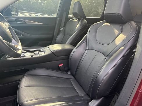 Used 2024 INFINITI QX60 Luxe w/ Performance Audio Package AWD/4WD image 9