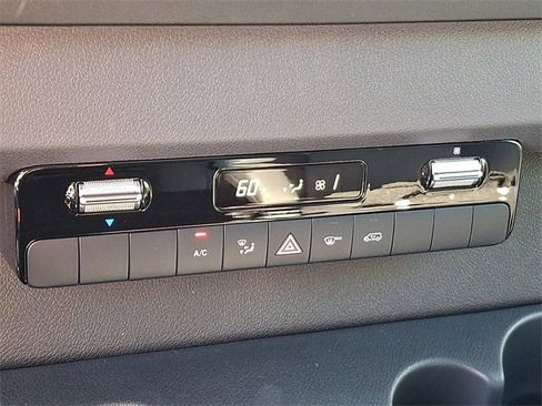 Used 2025 Mercedes-Benz Sprinter 2500 image 15