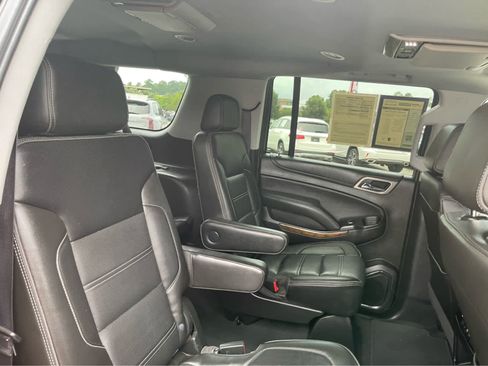 Used 2019 GMC Yukon XL Denali w/ Denali Ultimate Package AWD/4WD image 31